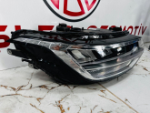 Oto Çıkma Parça / Volkswagen / Tiguan / Far & Stop / Sağ Ön Far / Çıkma Parça 