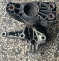 Oto Çıkma Parça / Renault / Captur / Motor / Takozu & Kulağı / Çıkma Parça 