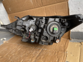 Oto Çıkma Parça / Nissan / Qashqai / Far & Stop / Sağ Ön Far / Çıkma Parça 