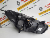 Oto Çıkma Parça / Renault / Clio / Far & Stop / Sol Ön Far / Çıkma Parça 