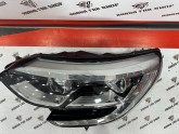 Oto Çıkma Parça / Renault / Megane / Far & Stop / Sol Ön Far / Çıkma Parça 