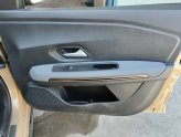 Oto Çıkma Parça / Dacia / Sandero / Koltuk & Döşeme / Kapı Döşemesi / Çıkma Parça 