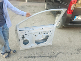 Oto Çıkma Parça / Renault / Clio / Kaporta & Karoser / Sağ Ön Kapı / Çıkma Parça 