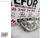 Oto Çıkma Parça / Toyota / Hilux / Far & Stop / Sağ Ön Far / Çıkma Parça 