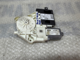 Oto Çıkma Parça / Ford / Focus / Oto Cam / Cam Motoru / Çıkma Parça 