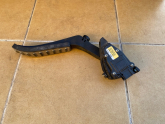 Oto Çıkma Parça / Volkswagen / Touareg / Koltuk & Döşeme / Pedal / Çıkma Parça 