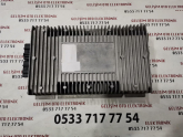 Oto Çıkma Parça / Volkswagen / Phaeton / Teyp / Amfi / Çıkma Parça 