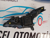 Oto Çıkma Parça / Renault / Megane / Far & Stop / Gündüz Ledi / Çıkma Parça 