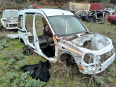Oto Çıkma Parça / Renault / Kangoo / Kaporta & Karoser / Kasa / Kupa / Çıkma Parça 