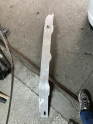 BMW F30 KASA 3.20 ÖN TAMPON DEMİRİ ORJİNAL SIFIR