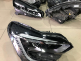 Oto Çıkma Parça / Renault / Captur / Far & Stop / Sağ Ön Far / Çıkma Parça 