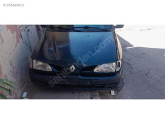 Oto Çıkma Parça / Renault / Megane / Kaporta & Karoser / Sağ Ön Çamurluk / Çıkma Parça 