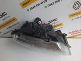Oto Çıkma Parça / Dacia / Duster / Far & Stop / Sağ Ön Far / Çıkma Parça 