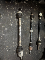Oto Çıkma Parça / Volkswagen / Passat / Alt Takım / Aks / Çıkma Parça 
