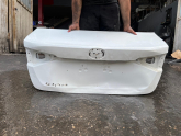 2019/2023 TOYOTA COROLLA BEYAZ BAGAJ KAPAĞI ORJINAL LOKALLIK