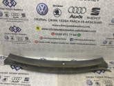 Oto Çıkma Parça / Volkswagen / Transporter / Oto Cam / Ön Cam Izgarası / Çıkma Parça 