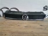 Volkswagen Polo İçin Ön Panjur - Oto Çıkma Parçaları