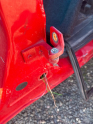 Oto Çıkma Parça / Opel / Corsa / Kaporta & Karoser / Kapı Menteşesi / Çıkma Parça 