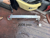 Oto Çıkma Parça / Peugeot / 2008 / Tampon / Tampon Demiri / Çıkma Parça 