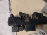 Oto Çıkma Parça / Mazda / 121 / Oto Cam / Cam Düğmesi / Çıkma Parça 
