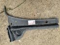 Oto Çıkma Parça / Volkswagen / Jetta / Oto Cam / Ön Cam Izgarası / Çıkma Parça 