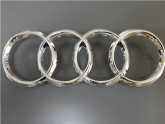 AUDİ A3-A4-A5 ÖN ARMA LOGO 8T0853605 8K0853605 SIFIR