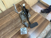 Oto Çıkma Parça / Peugeot / 206 / Koltuk & Döşeme / Pedal / Çıkma Parça 
