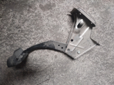 Oto Çıkma Parça / Volkswagen / Passat / Koltuk & Döşeme / Pedal / Çıkma Parça 