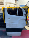 Oto Çıkma Parça / Mercedes / Sprinter / Kaporta & Karoser / Sağ Ön Kapı / Çıkma Parça 