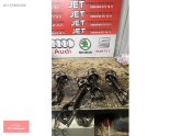 Oto Çıkma Parça / Volkswagen / Transporter / Motor / Bağlantı Braketi / Çıkma Parça 