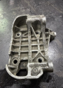 VW AUDİ PORSCHE 3.0 TDI KLİMA KOMPRESÖRÜ BAĞLANTI BRAKETİ