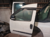 FİAT DOBLO SOL ÖN KAPI ÇIKMA D4