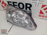 Oto Çıkma Parça / Toyota / Corolla / Far & Stop / Sağ Ön Far / Çıkma Parça 