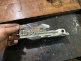 Oto Çıkma Parça / Hyundai / Accent / Kaporta & Karoser / Kapı Menteşesi / Çıkma Parça 