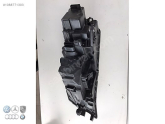 Oto Çıkma Parça / Skoda / Octavia / Far & Stop / Sağ Ön Far / Çıkma Parça 