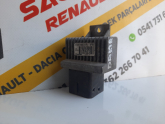 Oto Çıkma Parça / Renault / Clio / Elektrik / Röle / Çıkma Parça 