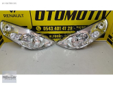 Oto Çıkma Parça / Renault / Master / Far & Stop / Sağ Ön Far / Sıfır Parça 