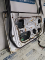 Oto Çıkma Parça / Mazda / 626 / Kaporta & Karoser / Sol Ön Kapı / Çıkma Parça 