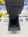 Oto Çıkma Parça / Volkswagen / Polo / Koltuk & Döşeme / Kol Dayama / Çıkma Parça 