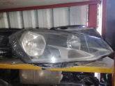 VW Golf 7 İçin Çıkma Sağ Ön Far Parçası