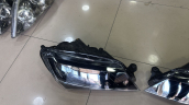 Oto Çıkma Parça / Skoda / Superb / Far & Stop / Sağ Ön Far / Çıkma Parça 