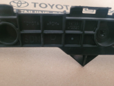Oto Çıkma Parça / Toyota / Corolla / Tampon / Tampon Braketi / Çıkma Parça 