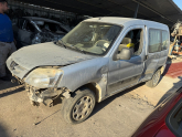 PEUGEOT PARNER SOL ÖN PODYA ORJİNAL ÇIKMA