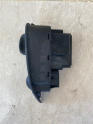 Oto Çıkma Parça / Volkswagen / Polo / Ayna / Ayna Düğmesi / Çıkma Parça 