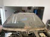 BMW X5 E53 ORJİNAL SÖKME ÖN CAM ÇIKMA