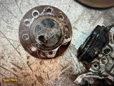 Oto Çıkma Parça / Toyota / Corolla / Alt Takım / Porya / Çıkma Parça 