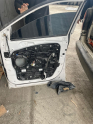 Oto Çıkma Parça / Hyundai / Santa Fe / Kaporta & Karoser / Sağ Ön Kapı / Çıkma Parça 