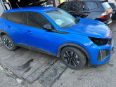 Peugeot 2008 sağ ön kapı bütün parçaları mevcut
