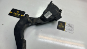 Oto Çıkma Parça / Volkswagen / Passat / Koltuk & Döşeme / Pedal / Çıkma Parça 