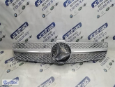 Oto Çıkma Parça / Mercedes / CLS / Tampon / Izgara Çıtası / Sıfır Parça 
